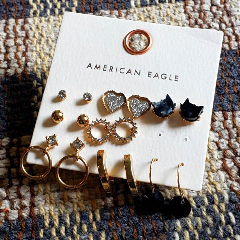 Earrings lot
